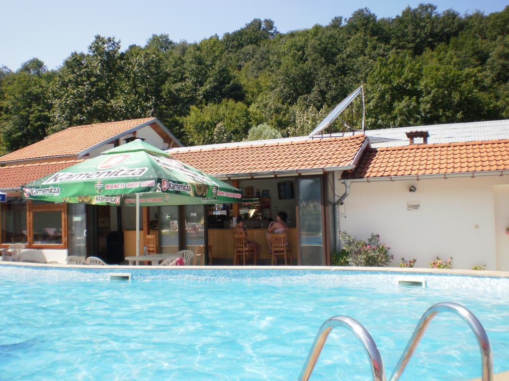 By The River Hotel Complex Balkanets  Εξωτερικό φωτογραφία