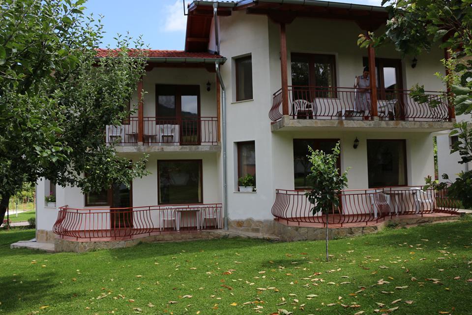 By The River Hotel Complex Balkanets  Εξωτερικό φωτογραφία