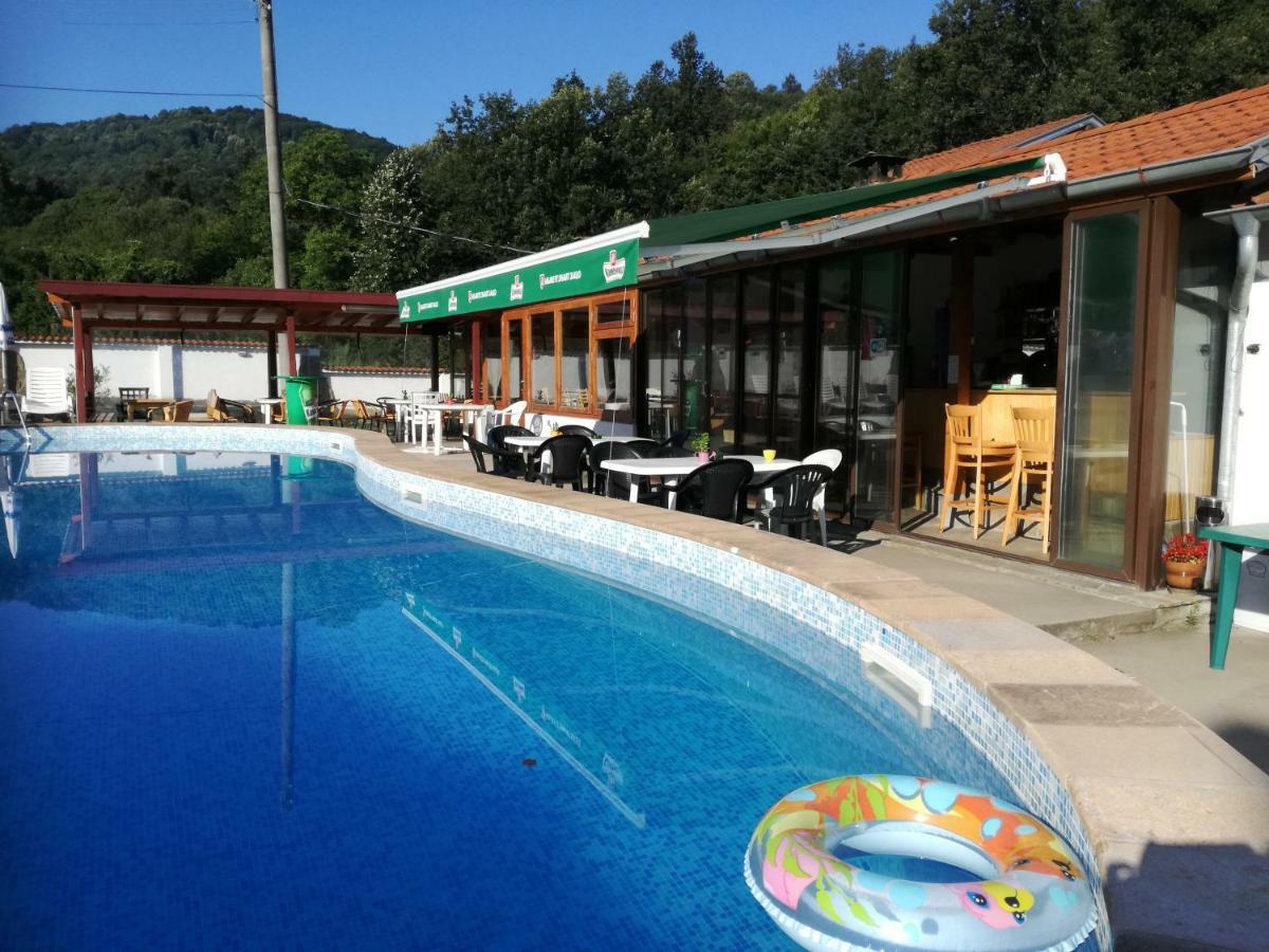 By The River Hotel Complex Balkanets  Εξωτερικό φωτογραφία