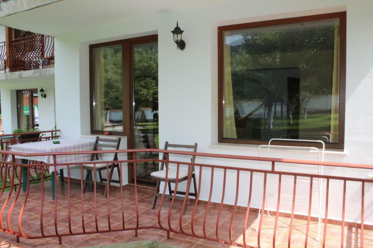 By The River Hotel Complex Balkanets  Εξωτερικό φωτογραφία