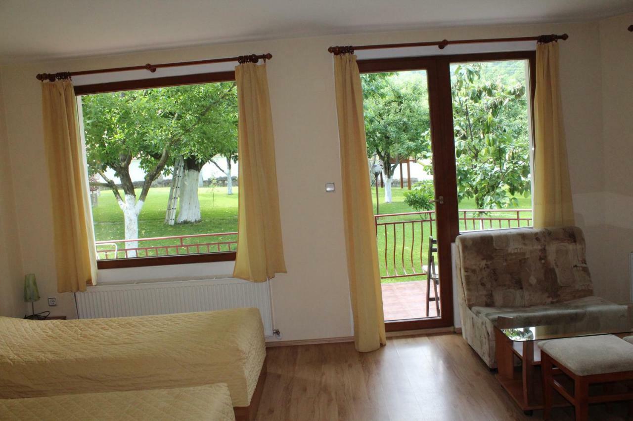 By The River Hotel Complex Balkanets  Εξωτερικό φωτογραφία